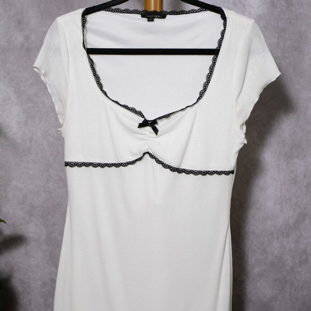 PaperMoon White Dress with Black Lace Trim – Size Large